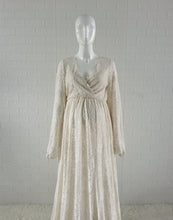 Load image into Gallery viewer, pregnant mama looking so lacey