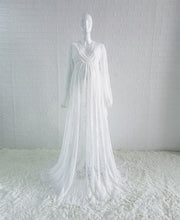 Load image into Gallery viewer, pregnant mama looking so lacey