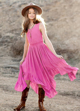 Load image into Gallery viewer, Shes a classic