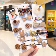 Load image into Gallery viewer, Bella's barrette bling