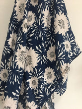 Load image into Gallery viewer, Super swaddler