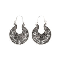 Load image into Gallery viewer, Her majesties chandelier Earrings
