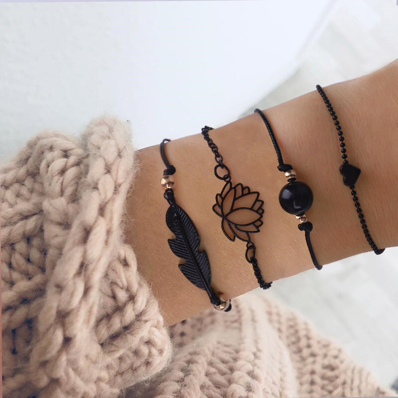 Her majesties  charm bracelet set