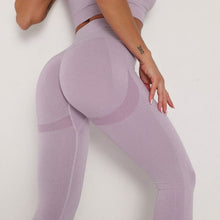 Load image into Gallery viewer, Nice round buns
