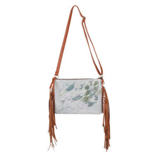 Load image into Gallery viewer, Boho crossbody tassel bag
